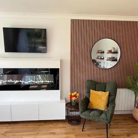 Stylish In Apartment Cong